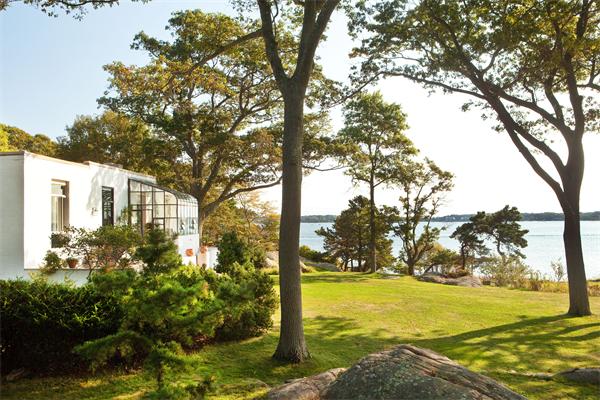 32-33 Dolliver Neck Road Gloucester, MA 01930 - Photo 1 of 30