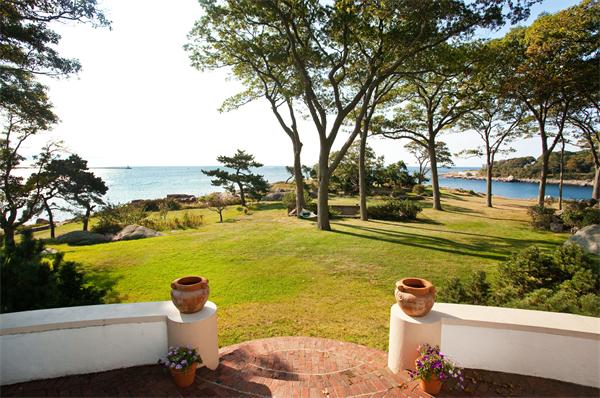 32-33 Dolliver Neck Road Gloucester, MA 01930 - Photo 2 of 30