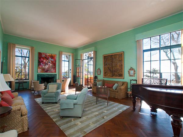 32-33 Dolliver Neck Road Gloucester, MA 01930 - Photo 3 of 30