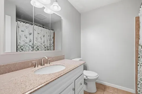$254,999 | 3201 East Lake Drive, Nashville, TN 37214