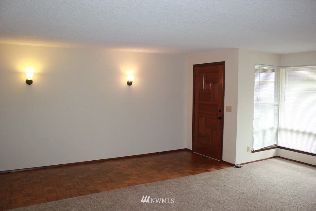14536 Southeast 167th Street Renton, WA 98058 - Photo 2 of 16