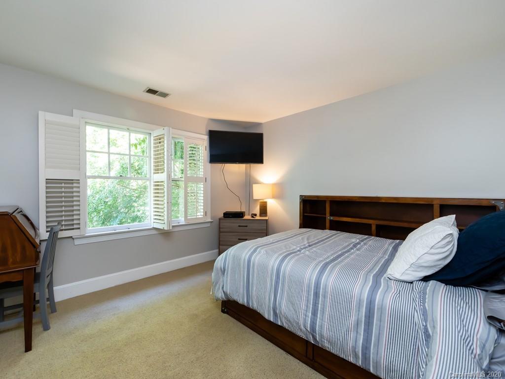 1819 Cross Point Road Matthews, NC 28105 - Photo 25 of 39 Gallery Image 25