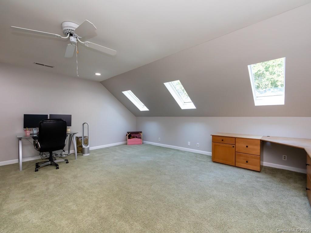 1819 Cross Point Road Matthews, NC 28105 - Photo 29 of 39 Gallery Image 29