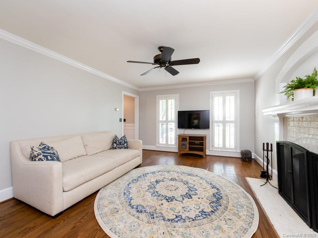 1819 Cross Point Road Matthews, NC 28105 - Photo 6 of 39 Gallery Image 6