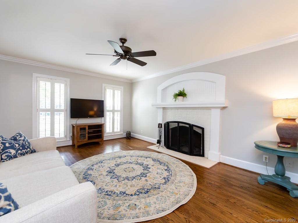 1819 Cross Point Road Matthews, NC 28105 - Photo 7 of 39 Gallery Image 7