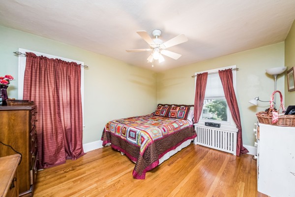 11 Vail Street Springfield, MA 01118 - Photo 15 of 21