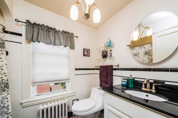 11 Vail Street Springfield, MA 01118 - Photo 16 of 21