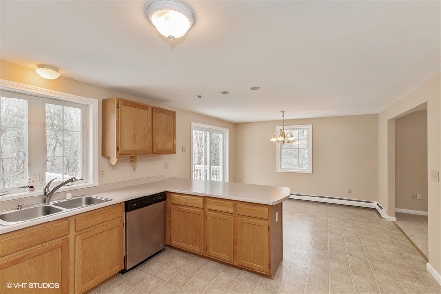 310 Church Road Pembroke, NH 03275 - Photo 3 of 20