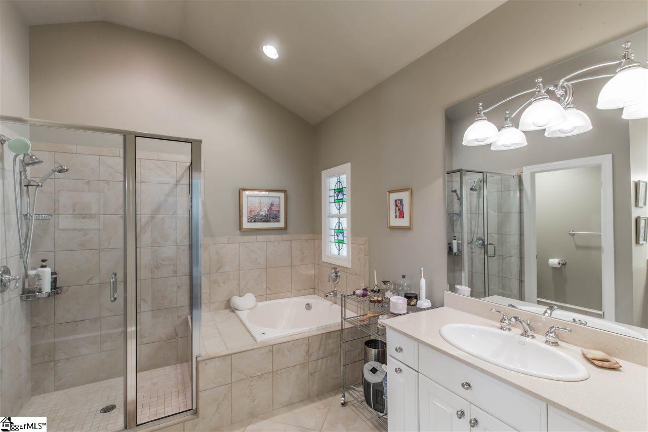 233 Bruce Farm Road Simpsonville, SC 29681 - Photo 13 of 36 Gallery Image 13