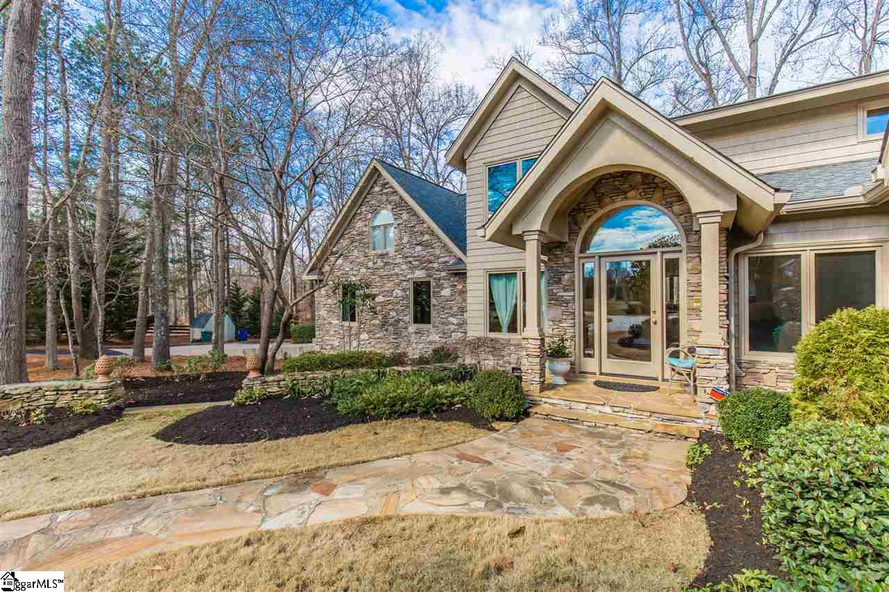 233 Bruce Farm Road Simpsonville, SC 29681 - Photo 3 of 36 Gallery Image 3