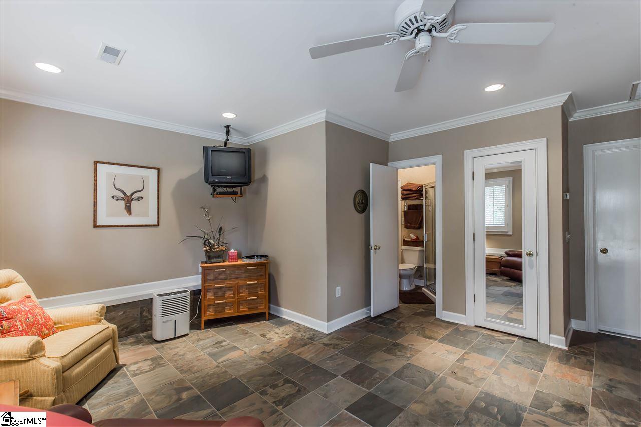 233 Bruce Farm Road Simpsonville, SC 29681 - Photo 33 of 36 Gallery Image 33