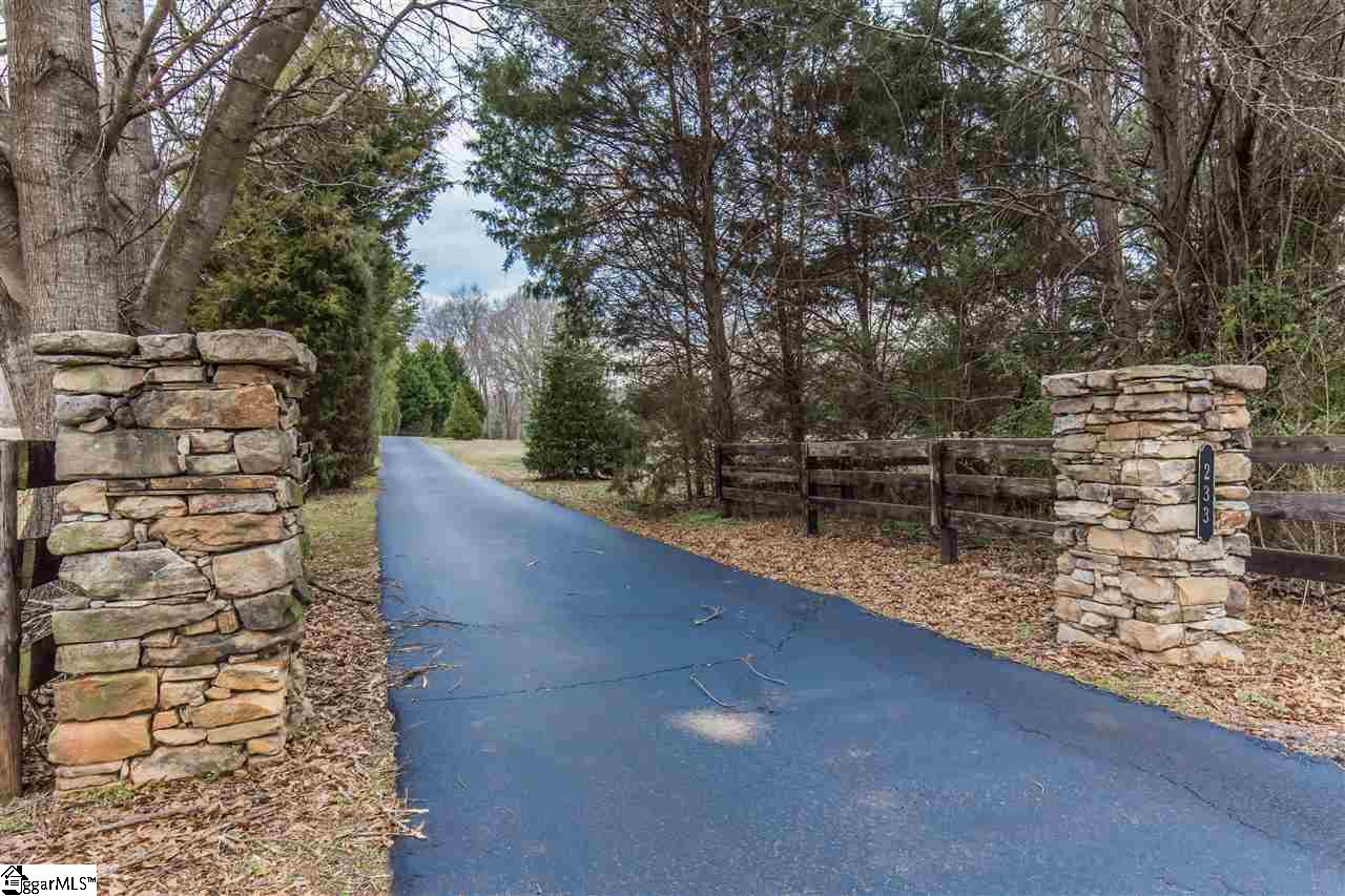 233 Bruce Farm Road Simpsonville, SC 29681 - Photo 36 of 36 Gallery Image 36
