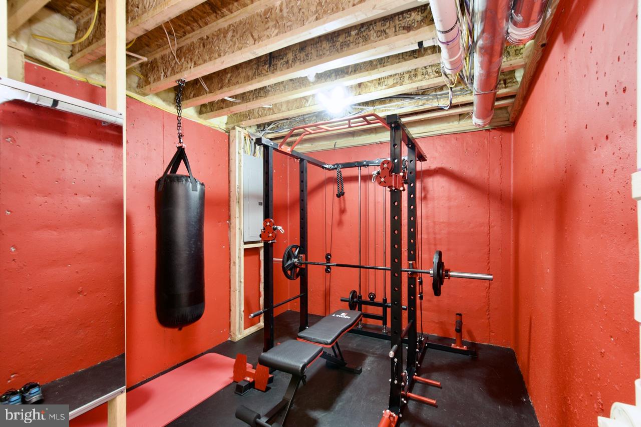 21 Runyon Drive Stafford, VA 22554 - Photo 40 of 43 a view of a room with gym equipment