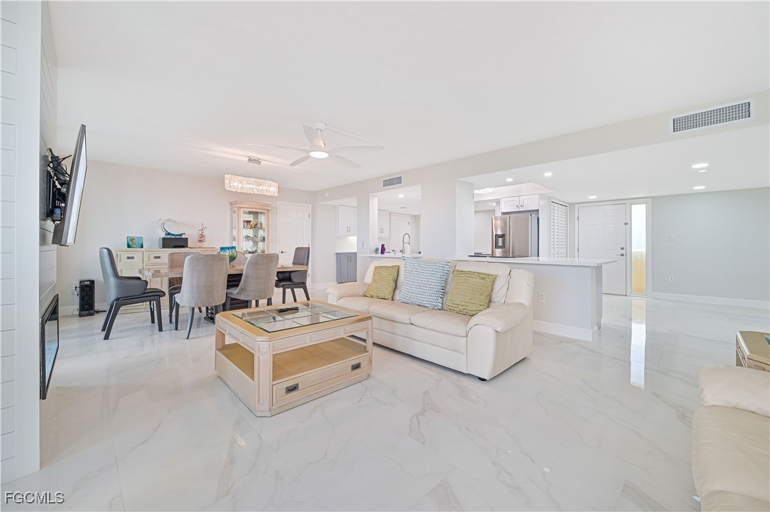 15 Bluebill Avenue, Unit 1004 Naples, FL 34108 - Photo 6 of 46