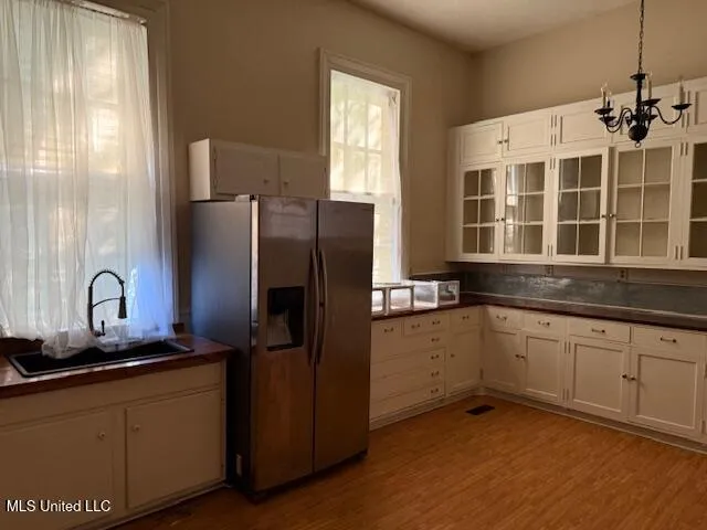 $210,000 | 201 South Center Street, Holly Springs, MS 38635