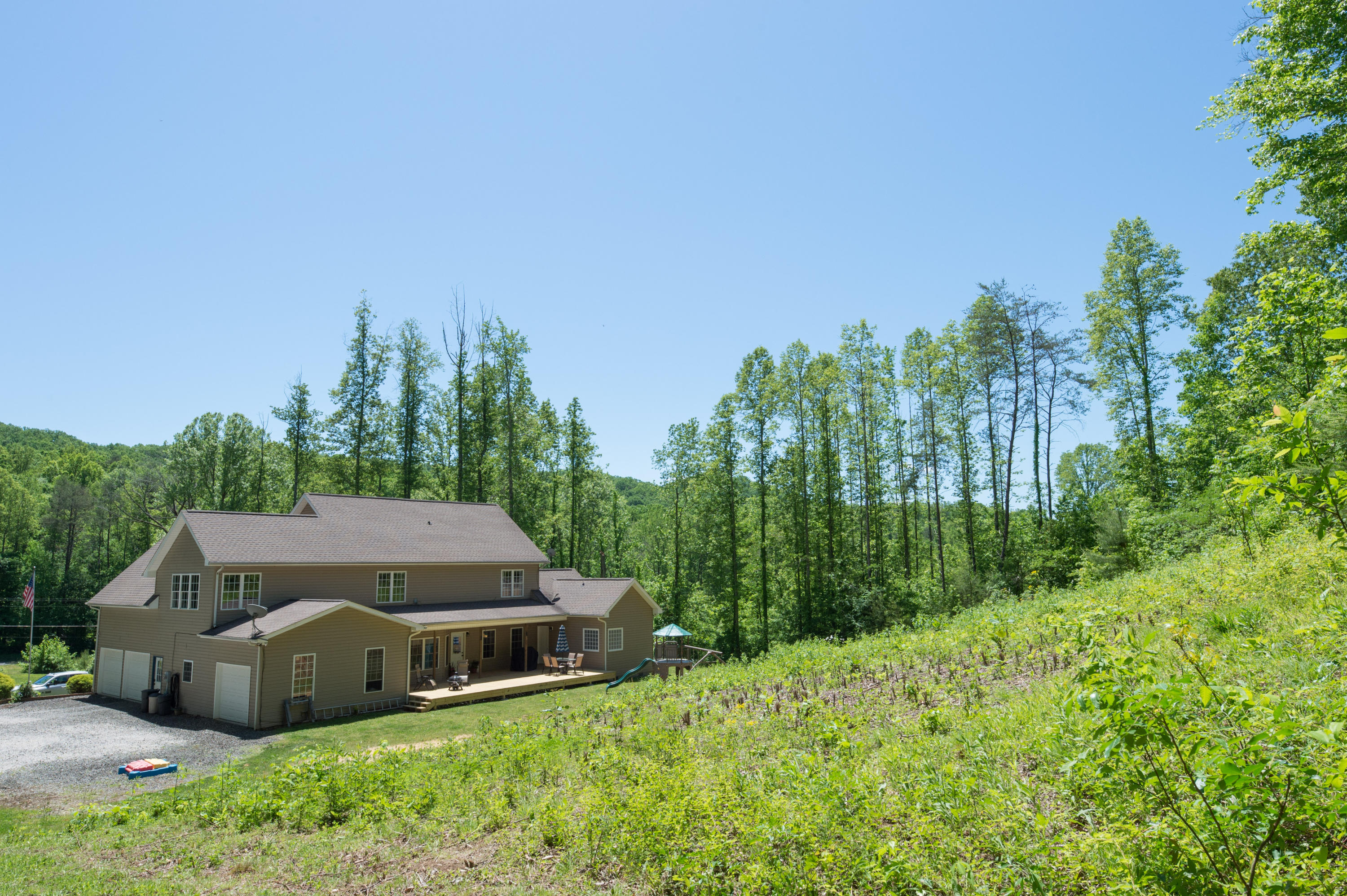 1809 Dutch Valley Road Clinton, TN 37716 - Photo 37 of 37 190504-144