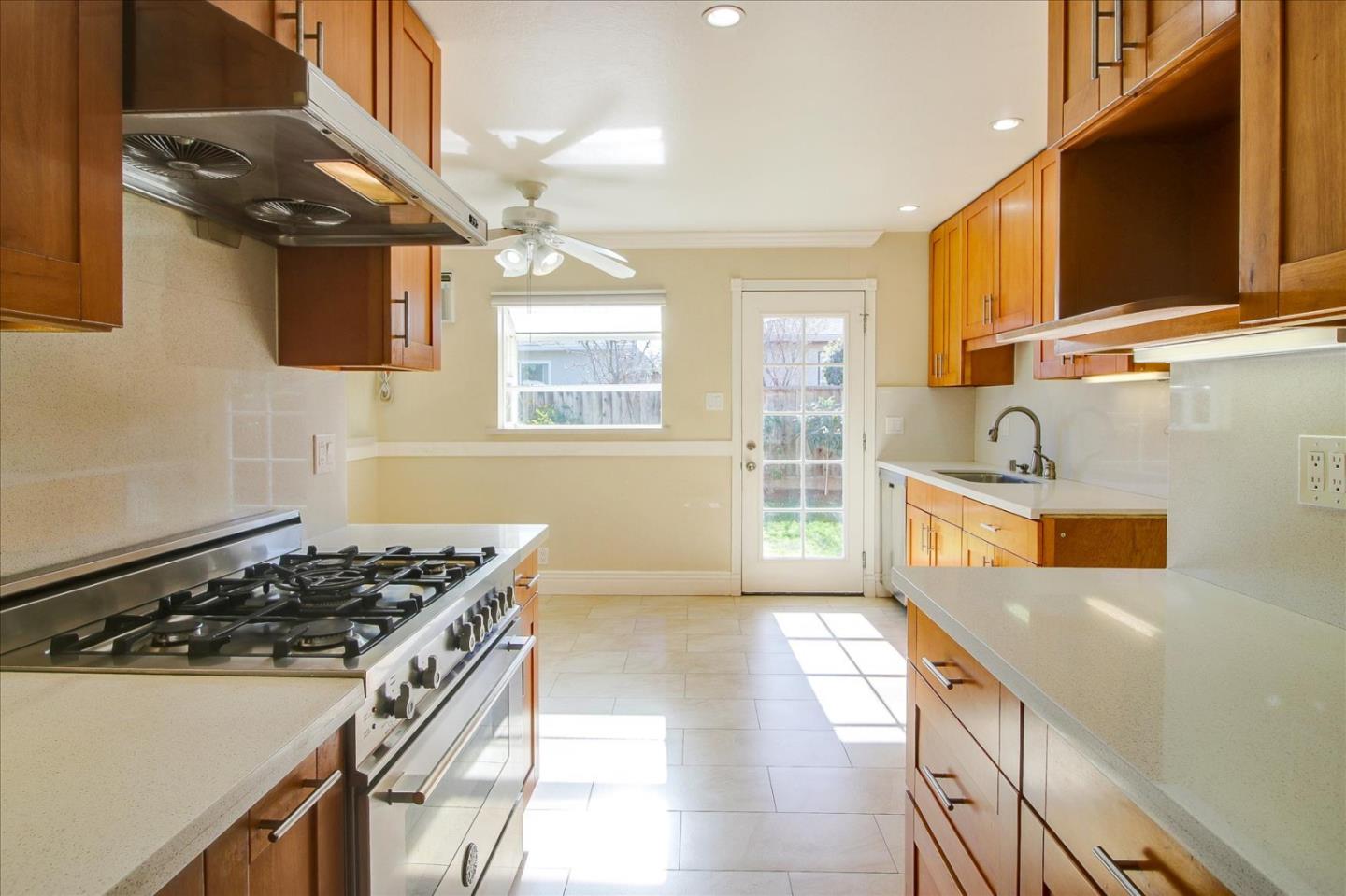 6950 Bollinger Road San Jose, CA 95129 - Photo 15 of 35 Gallery Image 15