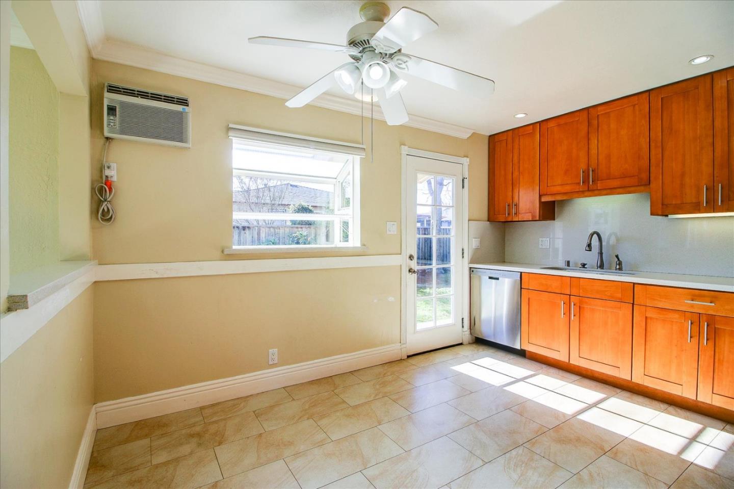 6950 Bollinger Road San Jose, CA 95129 - Photo 17 of 35 Gallery Image 17
