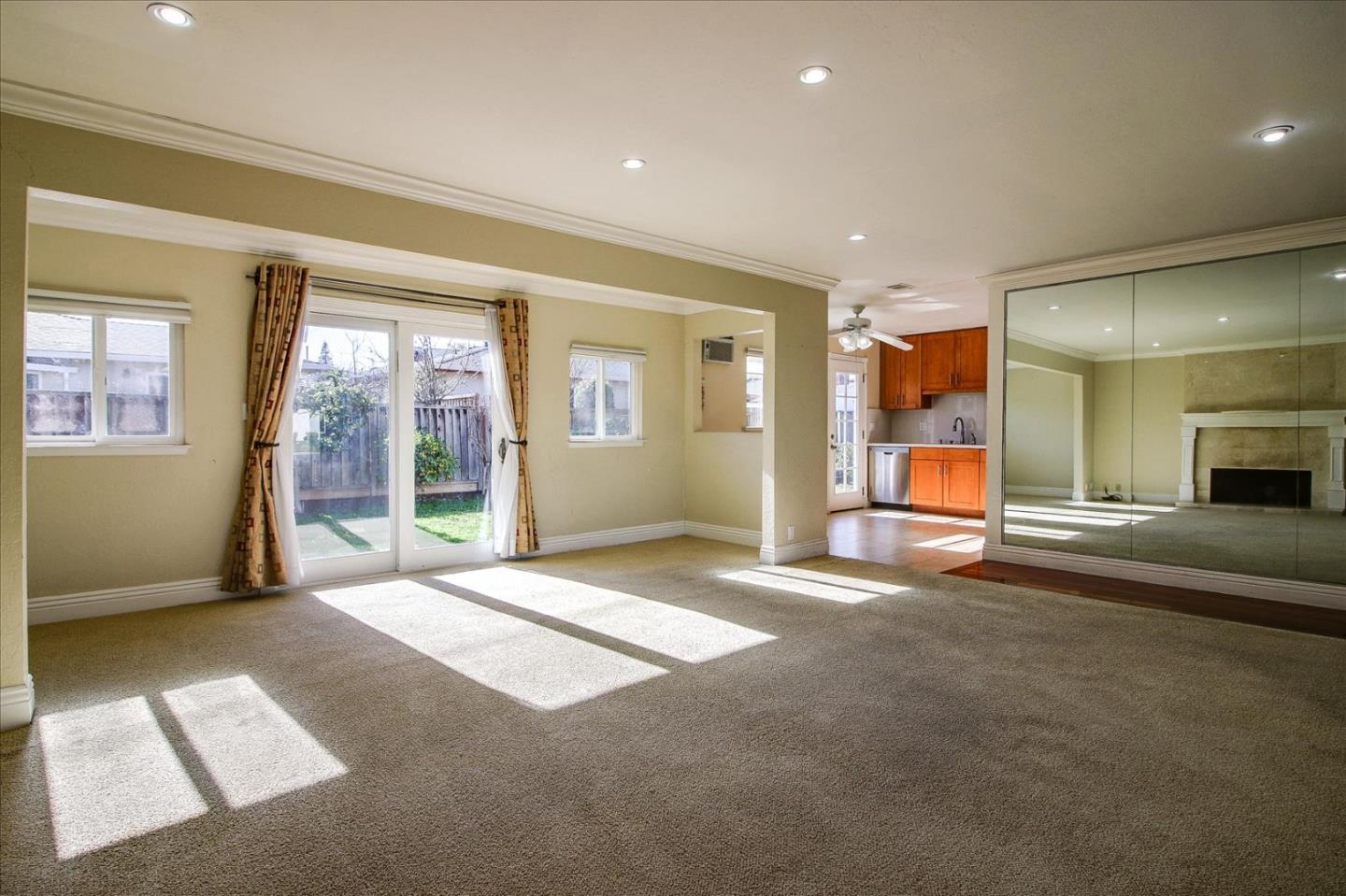 6950 Bollinger Road San Jose, CA 95129 - Photo 9 of 35 Gallery Image 9