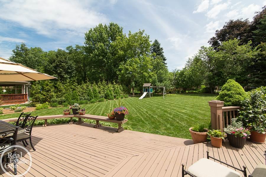 1754 North Kilburn Road Rochester, MI 48306 - Photo 23 of 23 31248714-22.JPG