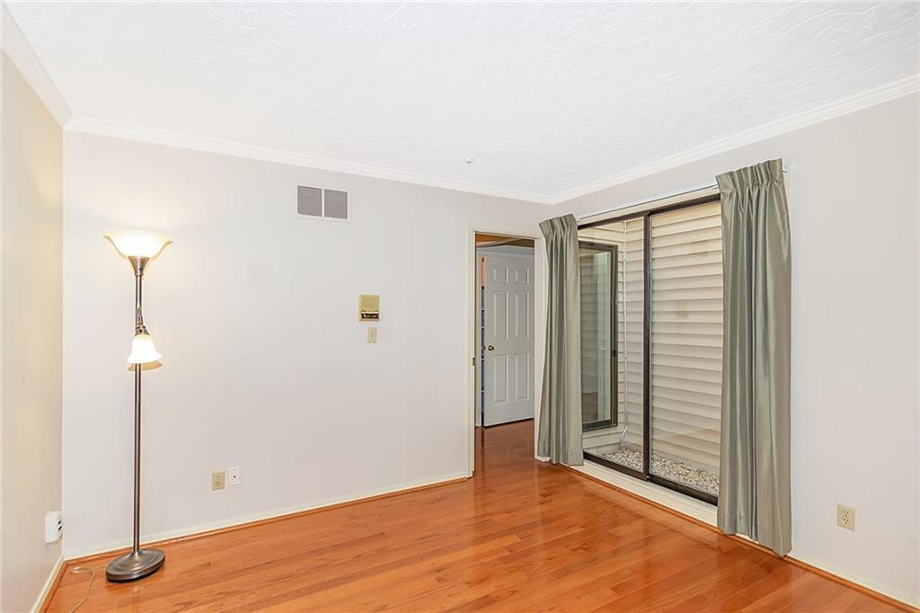 8425 Quail Hollow Road, Unit 5 Indianapolis, IN 46260 - Photo 14 of 35