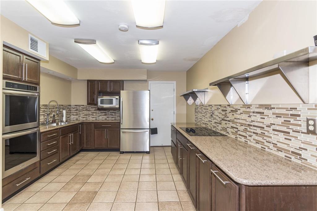 8425 Quail Hollow Road, Unit 5 Indianapolis, IN 46260 - Photo 30 of 35