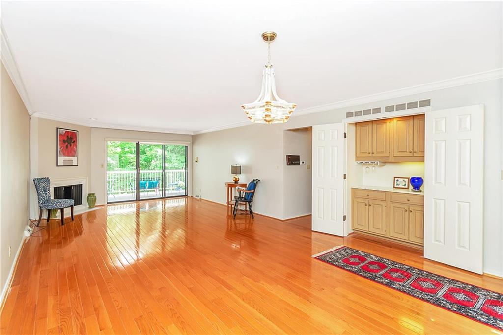 8425 Quail Hollow Road, Unit 5 Indianapolis, IN 46260 - Photo 4 of 35