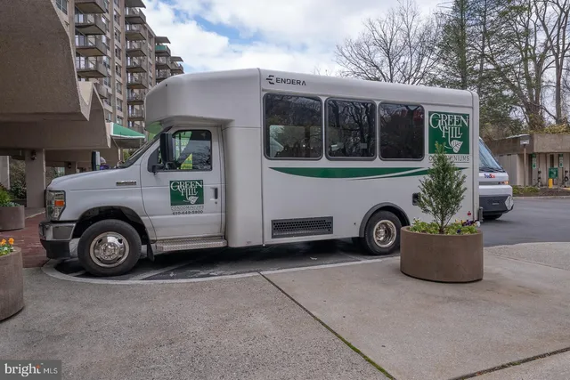 $274,900 | 1001 City Avenue, Unit EE1026, Wynnewood, PA 19096