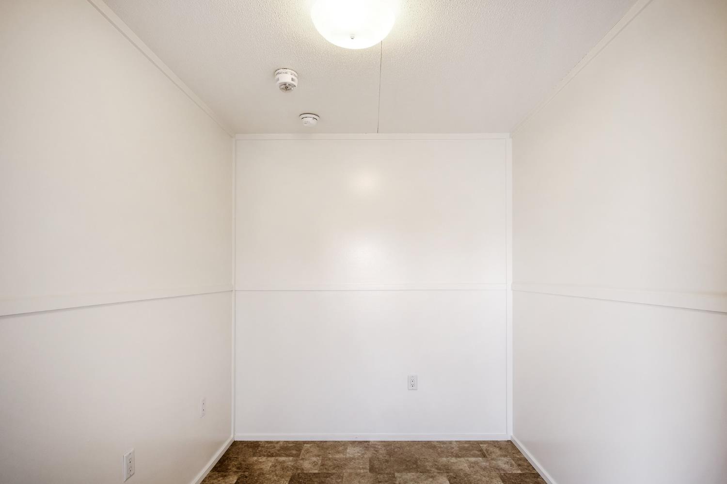 1400 Meredith Avenue, Unit 81 Gustine, CA 95322 - Photo 27 of 29 a view of small space