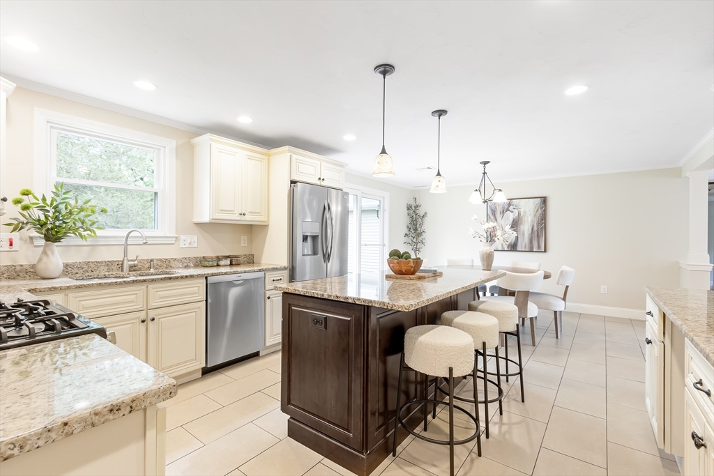 7 Langdon Road Natick, MA 01760 - Photo 13 of 40