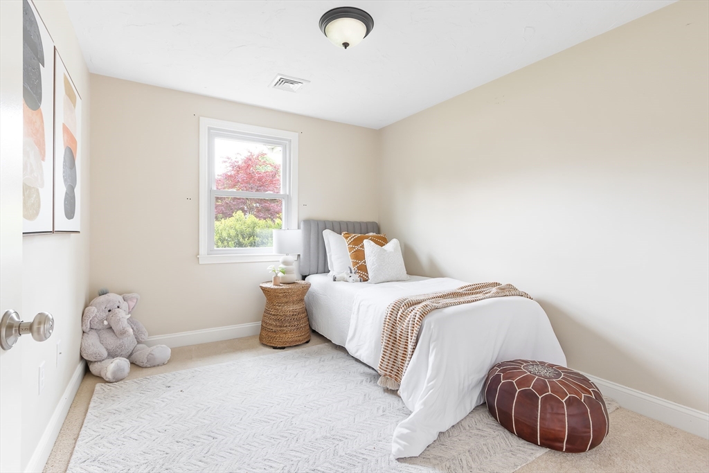 7 Langdon Road Natick, MA 01760 - Photo 19 of 40