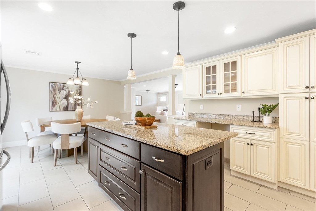 7 Langdon Road Natick, MA 01760 - Photo 9 of 40