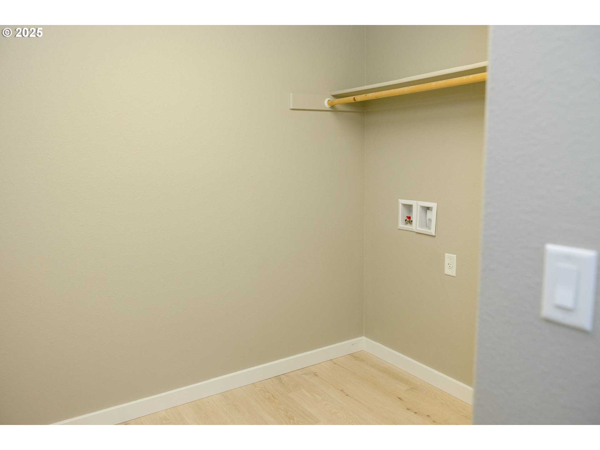 2763 Northwest Weather Stone Street Albany, OR 97321 - Photo 12 of 29 Gallery Image 12