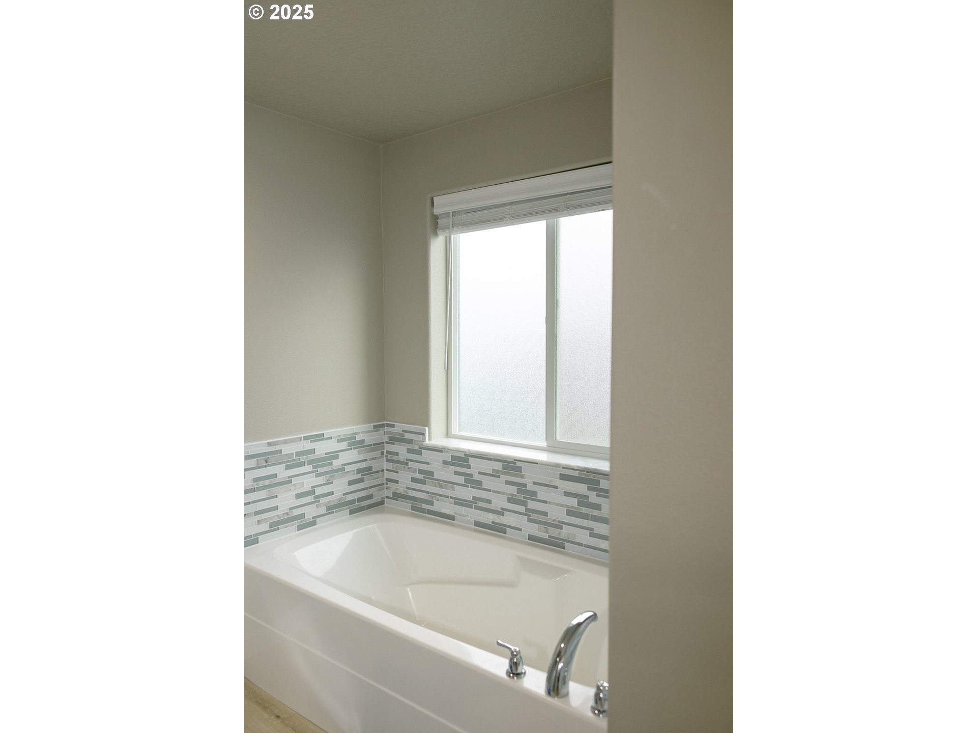 2763 Northwest Weather Stone Street Albany, OR 97321 - Photo 17 of 29 Gallery Image 17