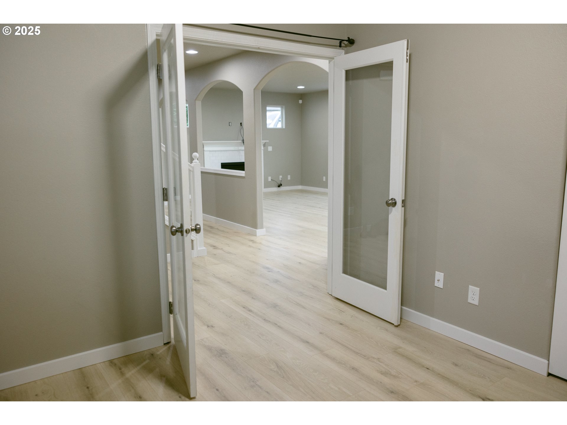 2763 Northwest Weather Stone Street Albany, OR 97321 - Photo 2 of 29 Gallery Image 2