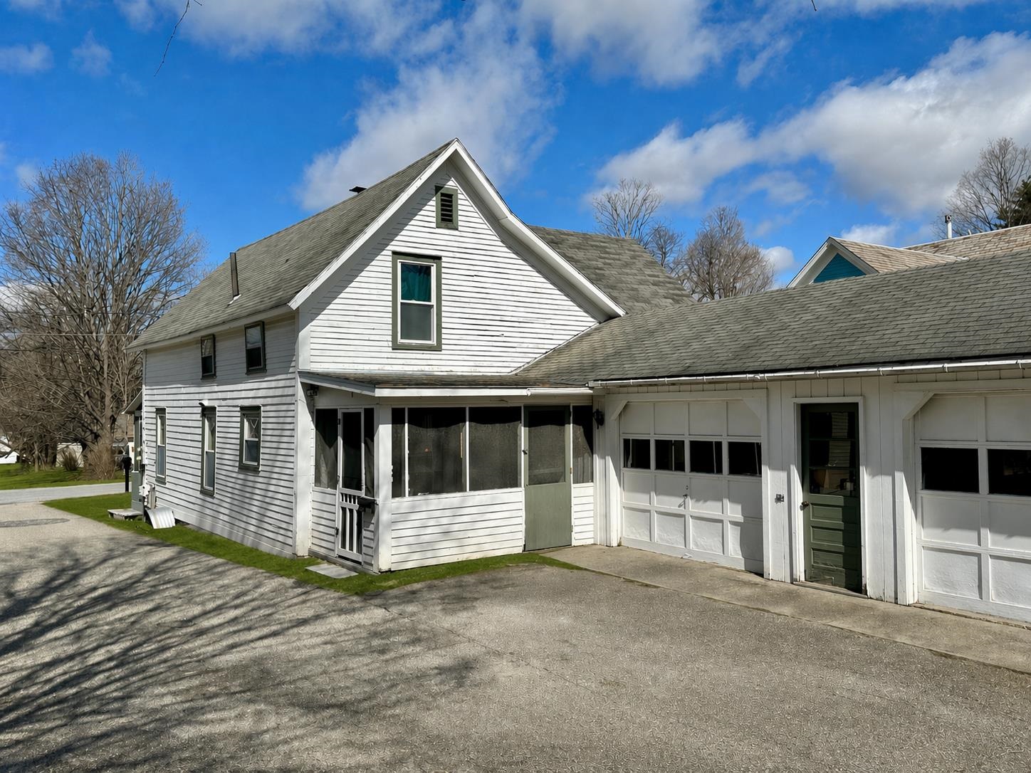 62 Hull Avenue Wallingford, VT 05773 - Photo 4 of 36