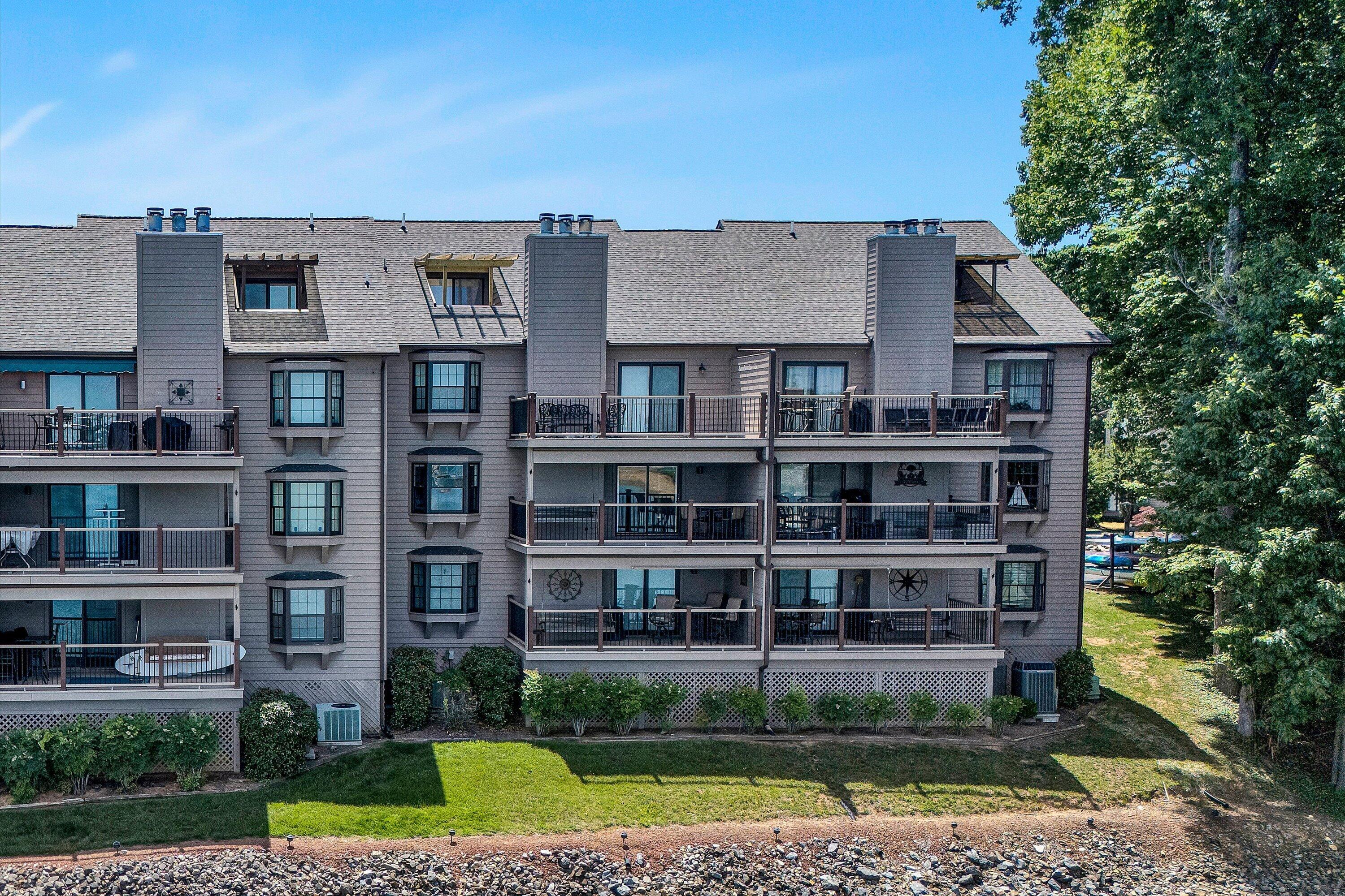 645 Monte Vista Road, Unit 105 Union Hall, VA 24176 - Photo 2 of 8 06-DJI_20260603142649_0083