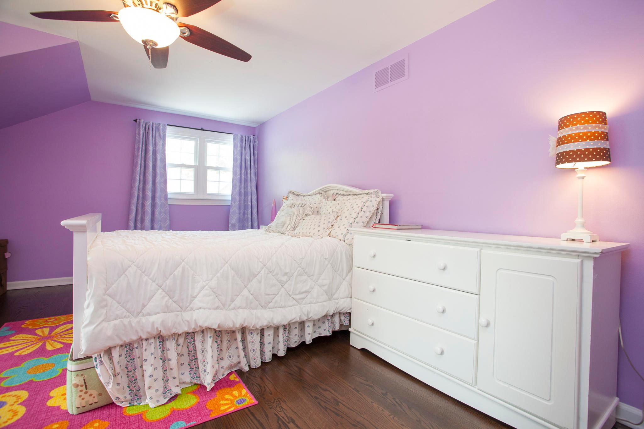 2305 Pinebrook Road Columbus, OH 43220 - Photo 31 of 38