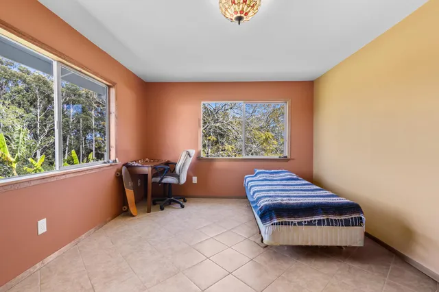 $1,200,000 | 46-4053 Kahana Drive, Honokaa, HI 96727