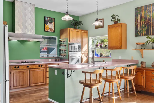 $1,200,000 | 46-4053 Kahana Drive, Honokaa, HI 96727