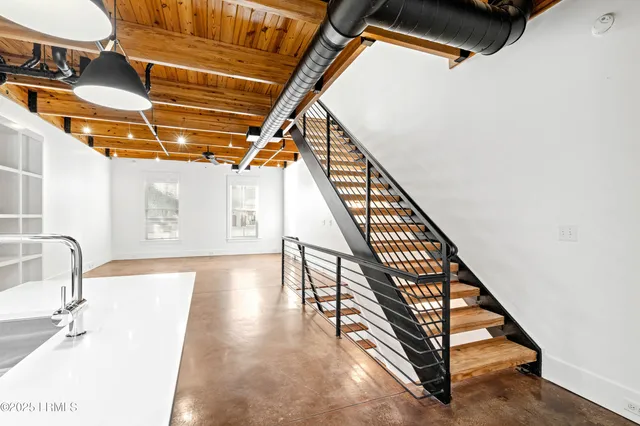 $2,300 | 7 B Market, Unit 2, Beaufort, SC 29906