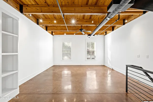 $2,300 | 7 B Market, Unit 2, Beaufort, SC 29906