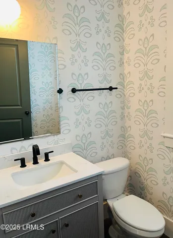 $2,300 | 7 B Market, Unit 2, Beaufort, SC 29906