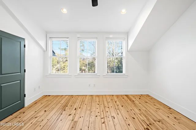 $2,300 | 7 B Market, Unit 2, Beaufort, SC 29906