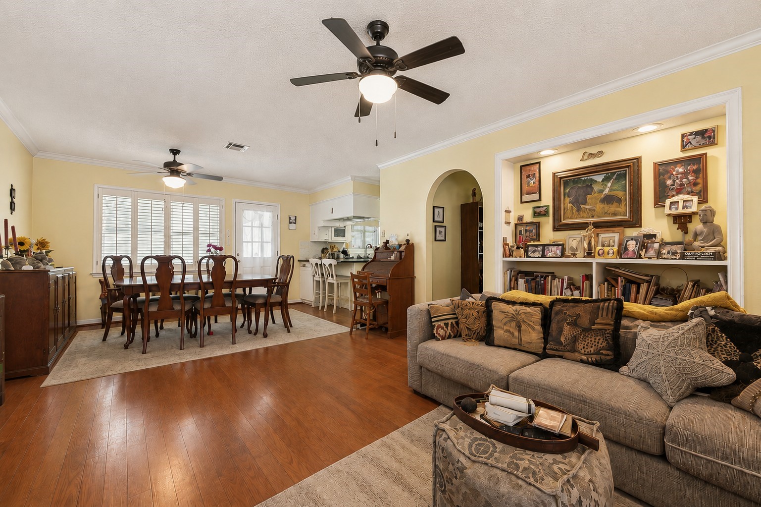5815 Theall Road Houston, TX 77066 - Photo 12 of 36