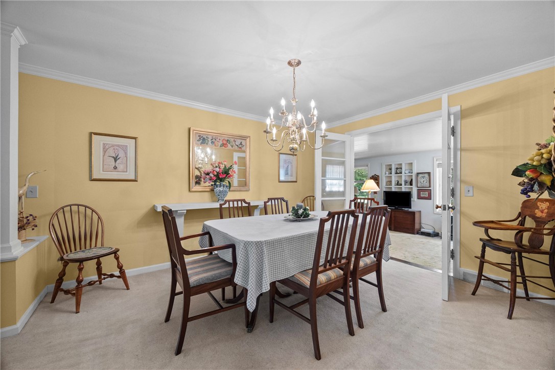 112 Washington Road Pittsford, NY 14534 - Photo 11 of 37 Dining room
