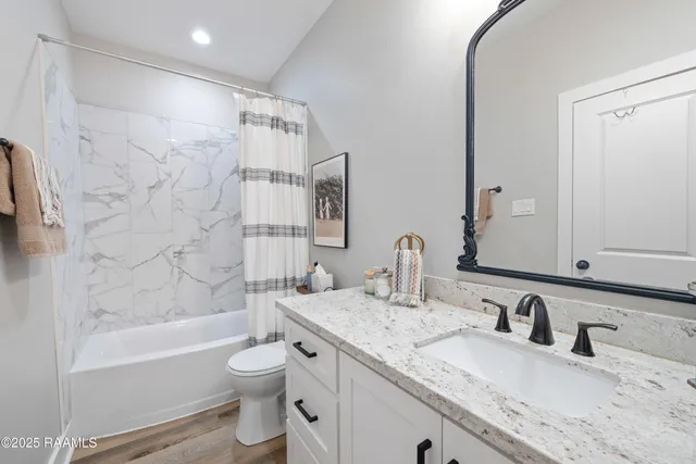 $650,000 | 9406 Amberjack, Abbeville, LA 70510