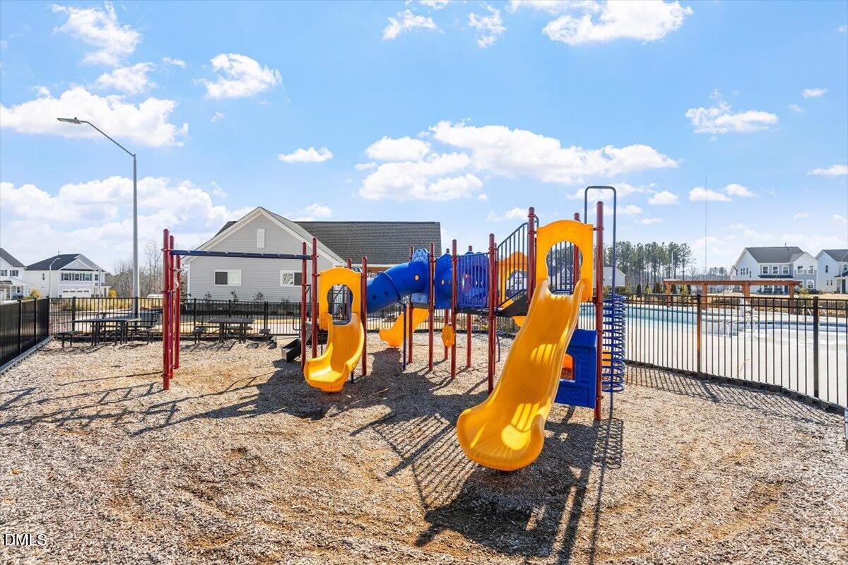 156 Sweet Lilac Way Raleigh, NC 27610 - Photo 32 of 38 39-Edge of Auburn NA_03