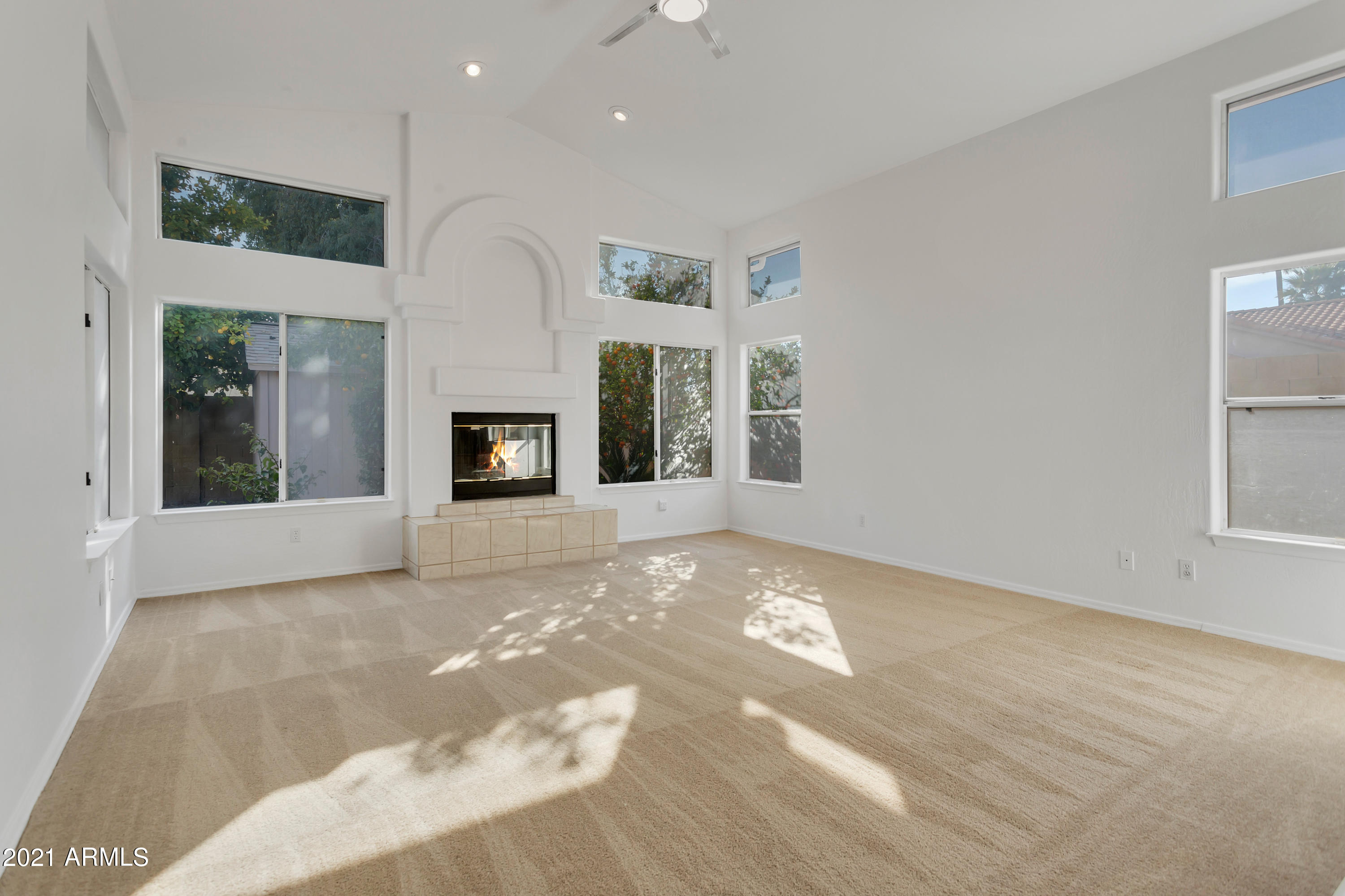 4617 East Hearn Road Phoenix, AZ 85032 - Photo 12 of 36 FAMILY ROOM