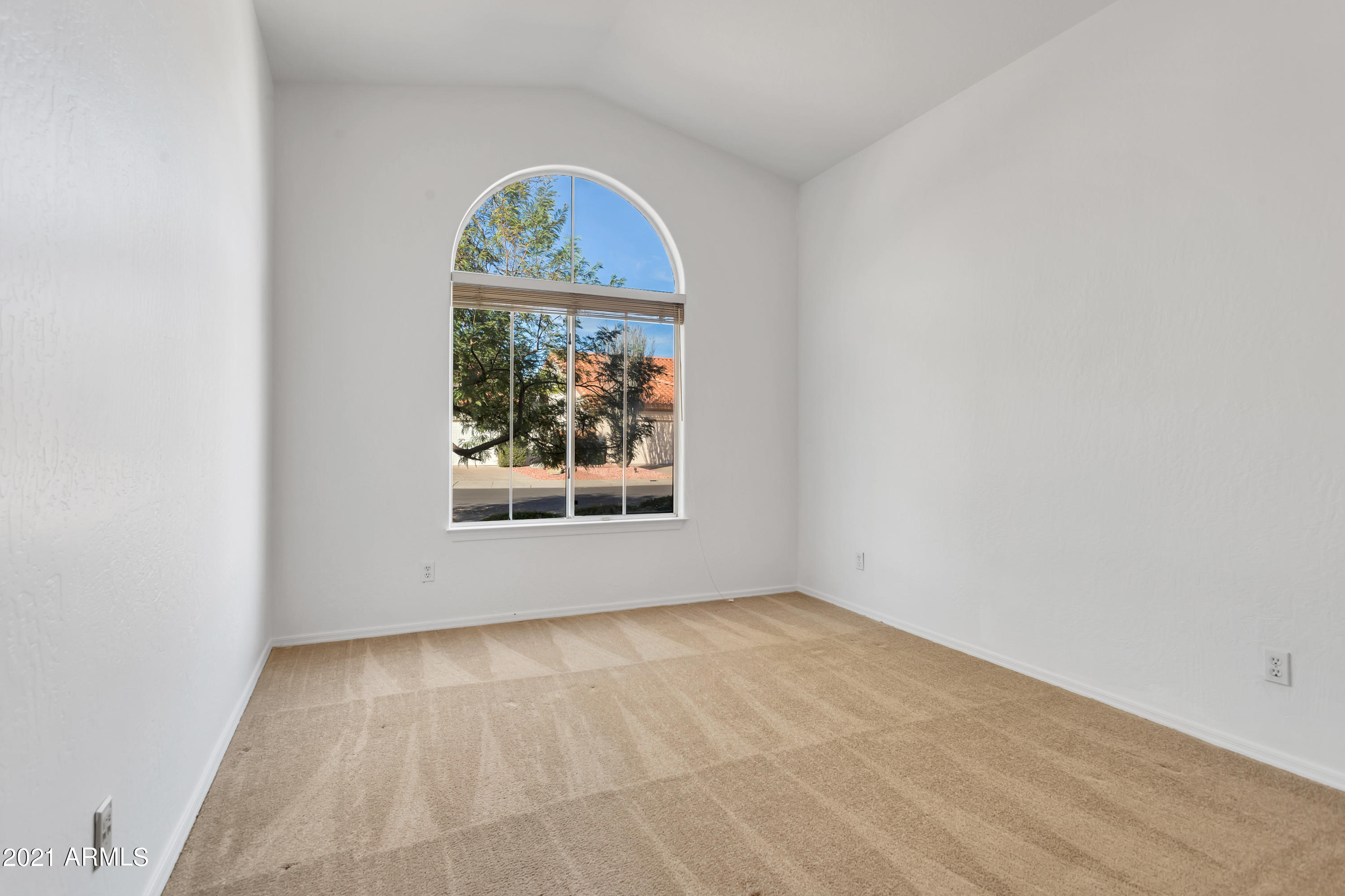 4617 East Hearn Road Phoenix, AZ 85032 - Photo 24 of 36 BEDROOM 3